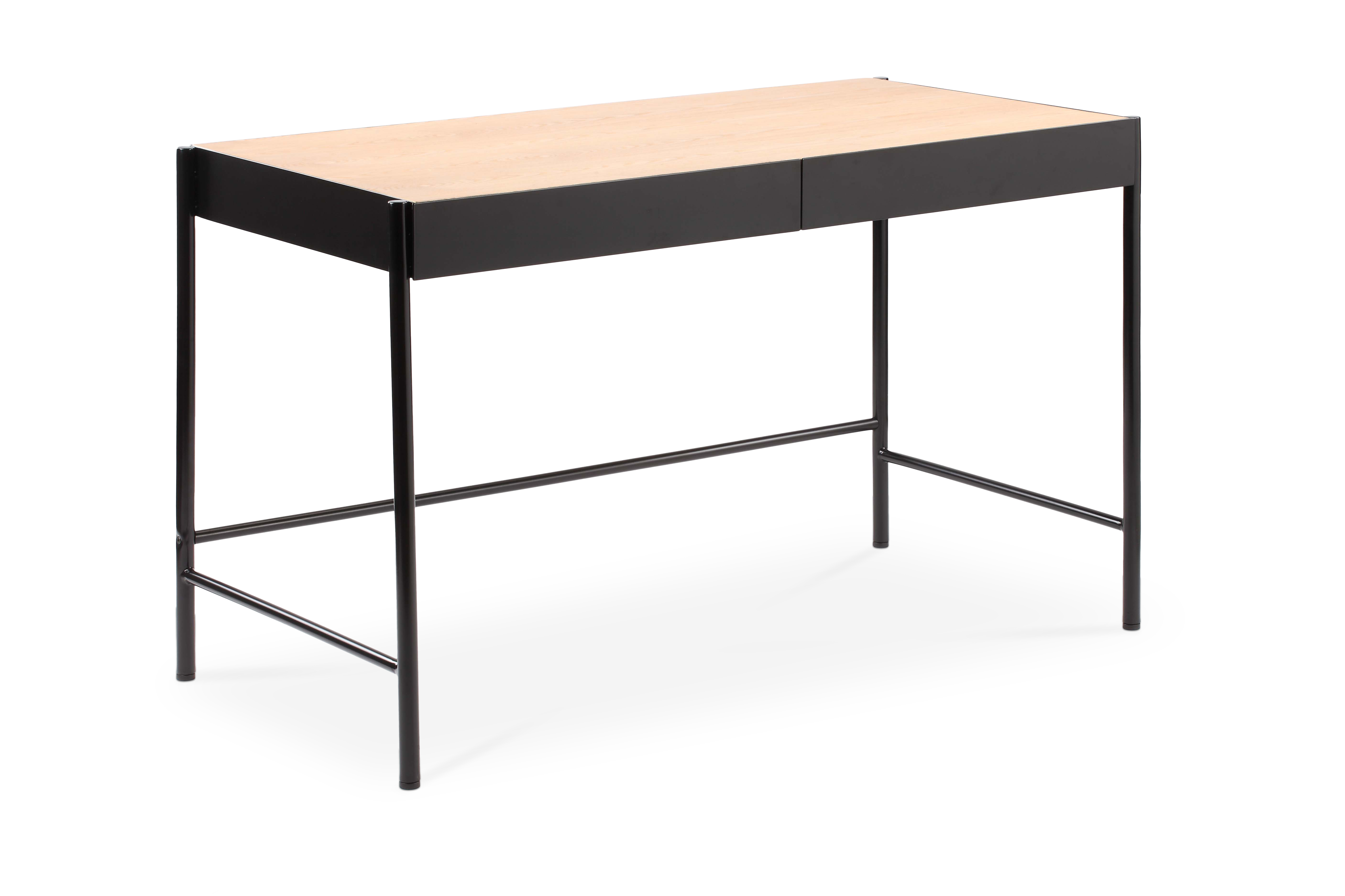 WS - Surround desk (Front angle)